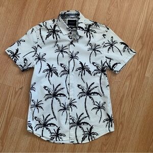 Cactusman Ricky Singh Tropical Palm Print Short Sleeve Button Down Shirt Size M